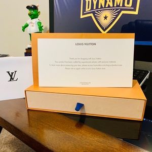 Brand new Louis Vuitton Pence Wallet